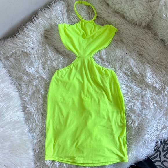 NWOT Skims Neon Green Highlighter Cutout Halter Bodycon Mini Dress | Small - Picture 3 of 8